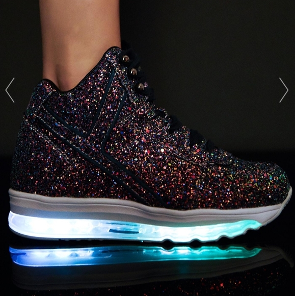 YRU Shoes - YRU acid rain purple glitter light up shoes 9